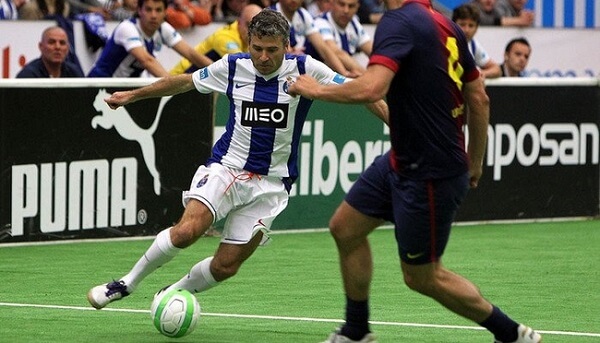 Rui Gil Soares de Barros là cầu thủ nhỏ con nhưng tài năng của Bồ Đào Nha